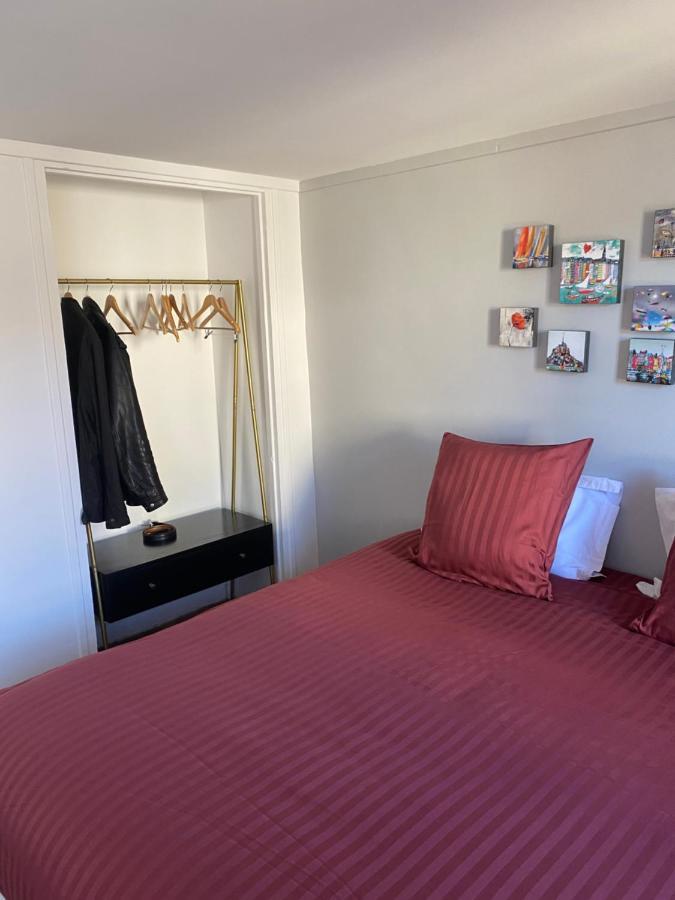 Chambre d’hôtes du Carré des Arts Honfleur Extérieur photo