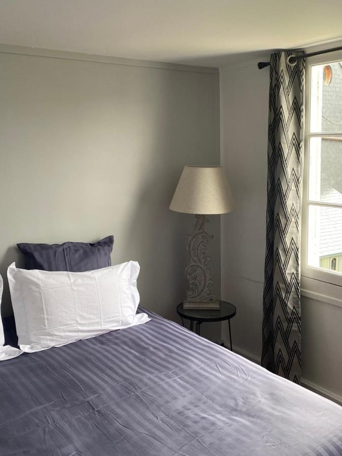 Chambre d’hôtes du Carré des Arts Honfleur Extérieur photo